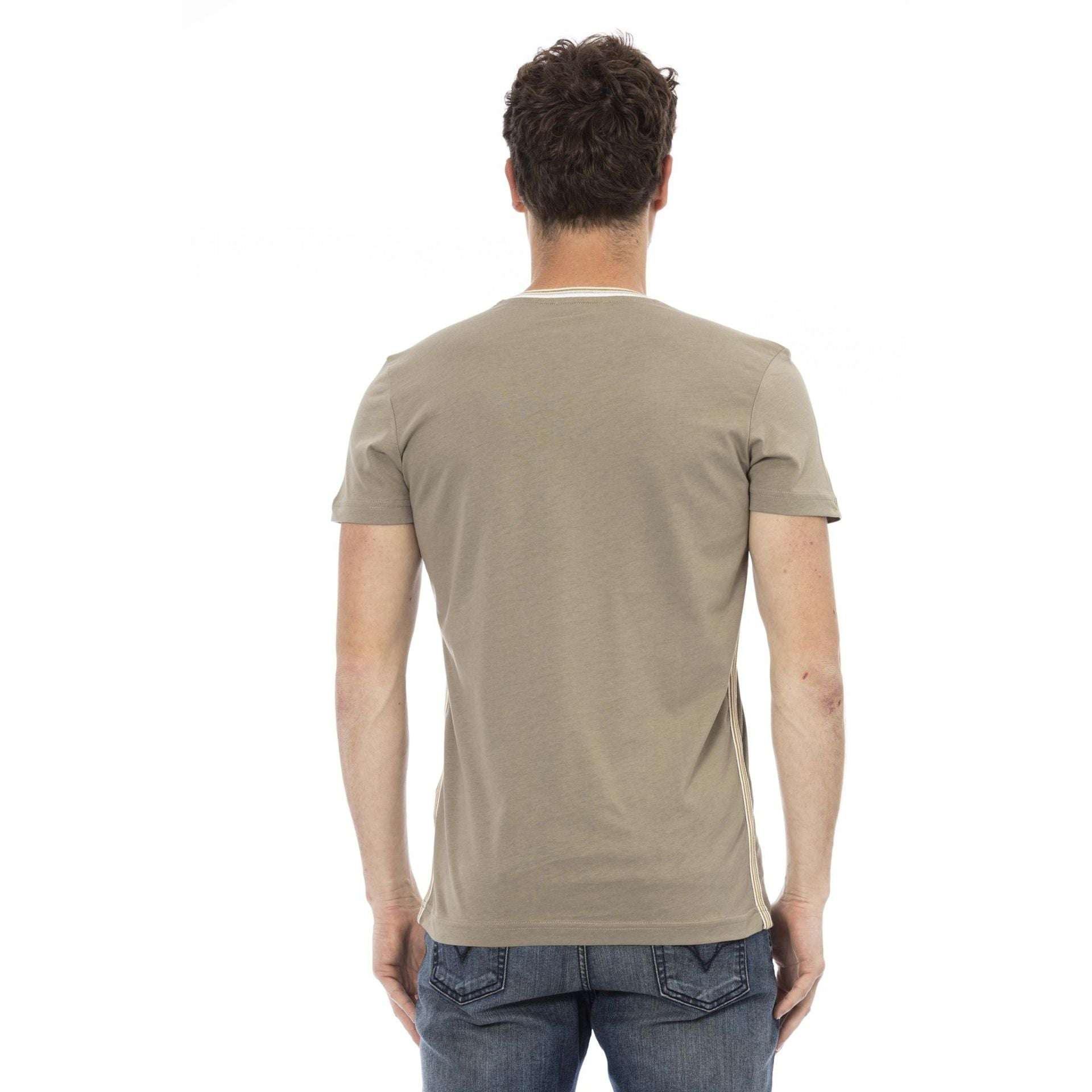 Rückansicht des Trussardi Herren T-Shirts in Grün, schlichtes Design mit kurzen Ärmeln, perfekt für die Frühjahr/Sommer Saison.