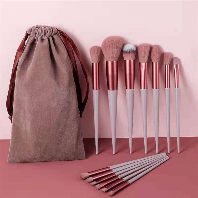 Make-Up-Pinselset aus 13 Bürsten – Perfektes Finish